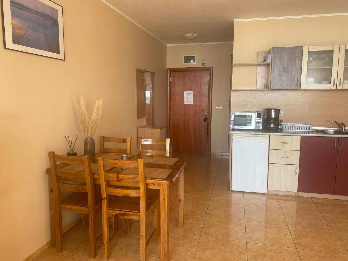 Dolce Vita Apartment Свети-Влас Экстерьер фото